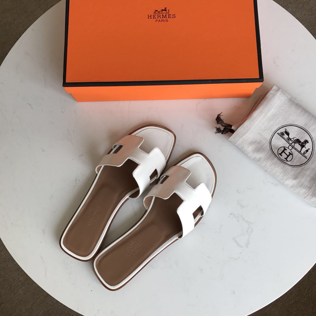 에르메스 올수공 오란 슬리퍼 샌들 페이던트 02